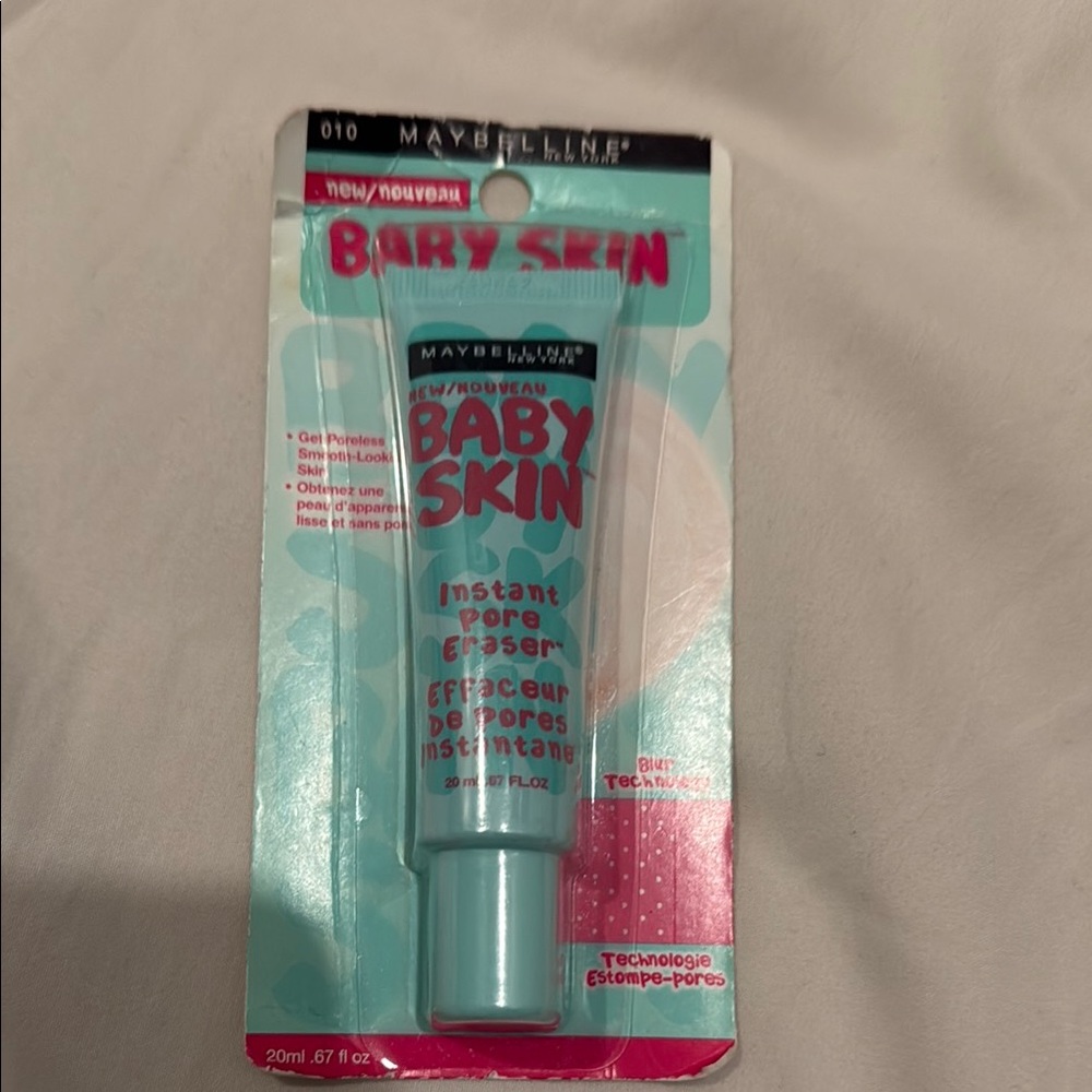 Baby skin instant pore eraser